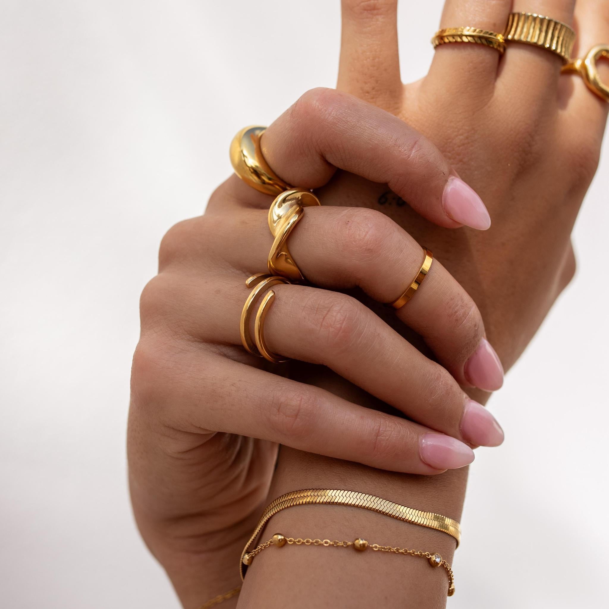 MONACO Band Ring