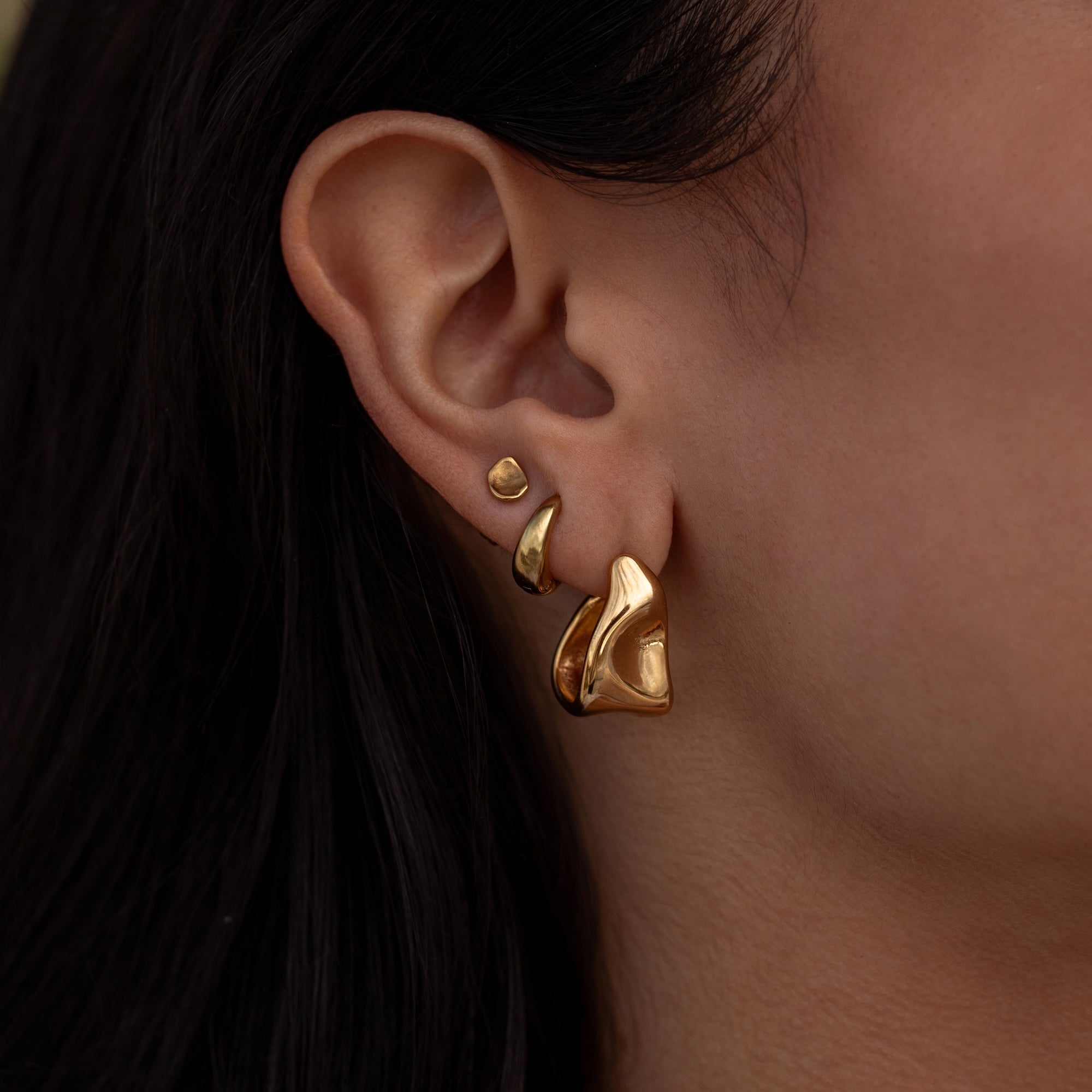 COMO Sculpted Studs